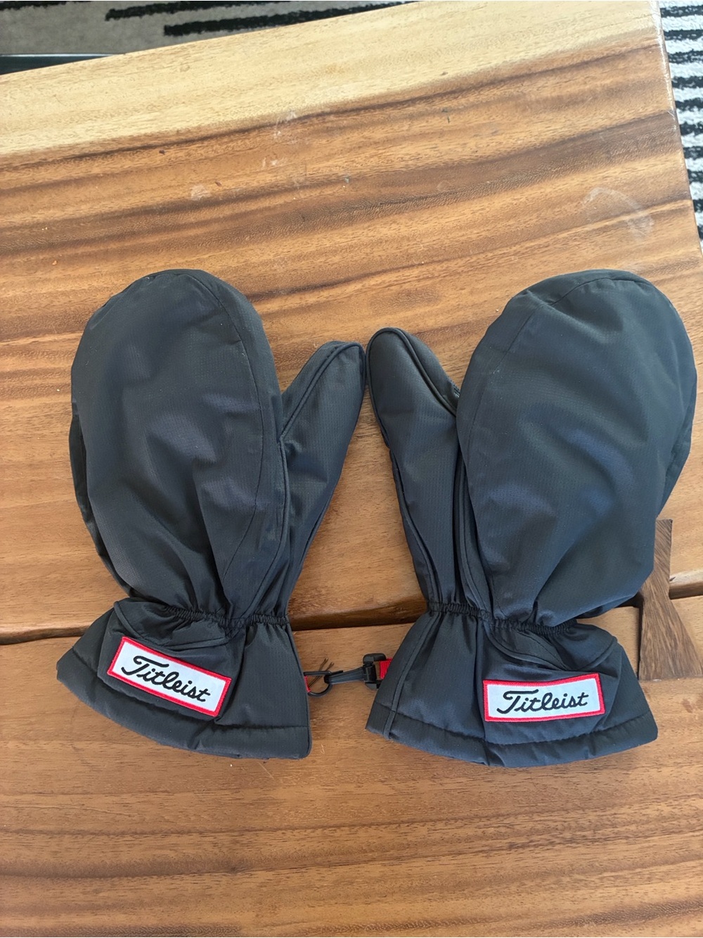Titleist Cart Mitts (also called Titleist Winter or StaDry Cart Mitts).